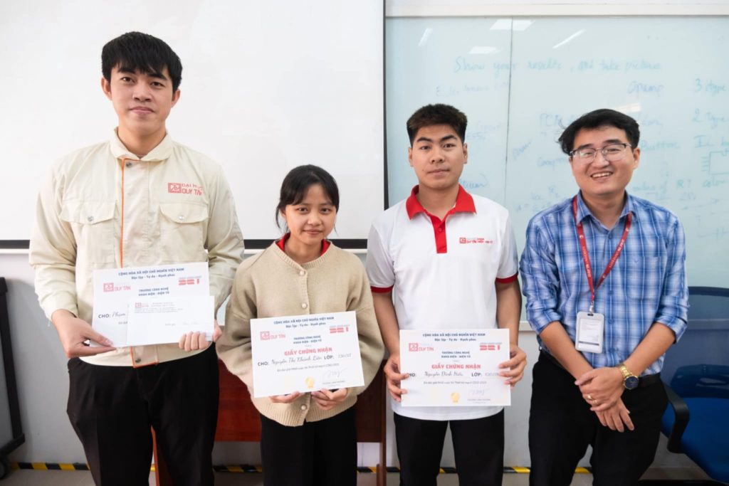 5f8c7dfe-94b1-4f46-8edc-e7e4fecd9c6a